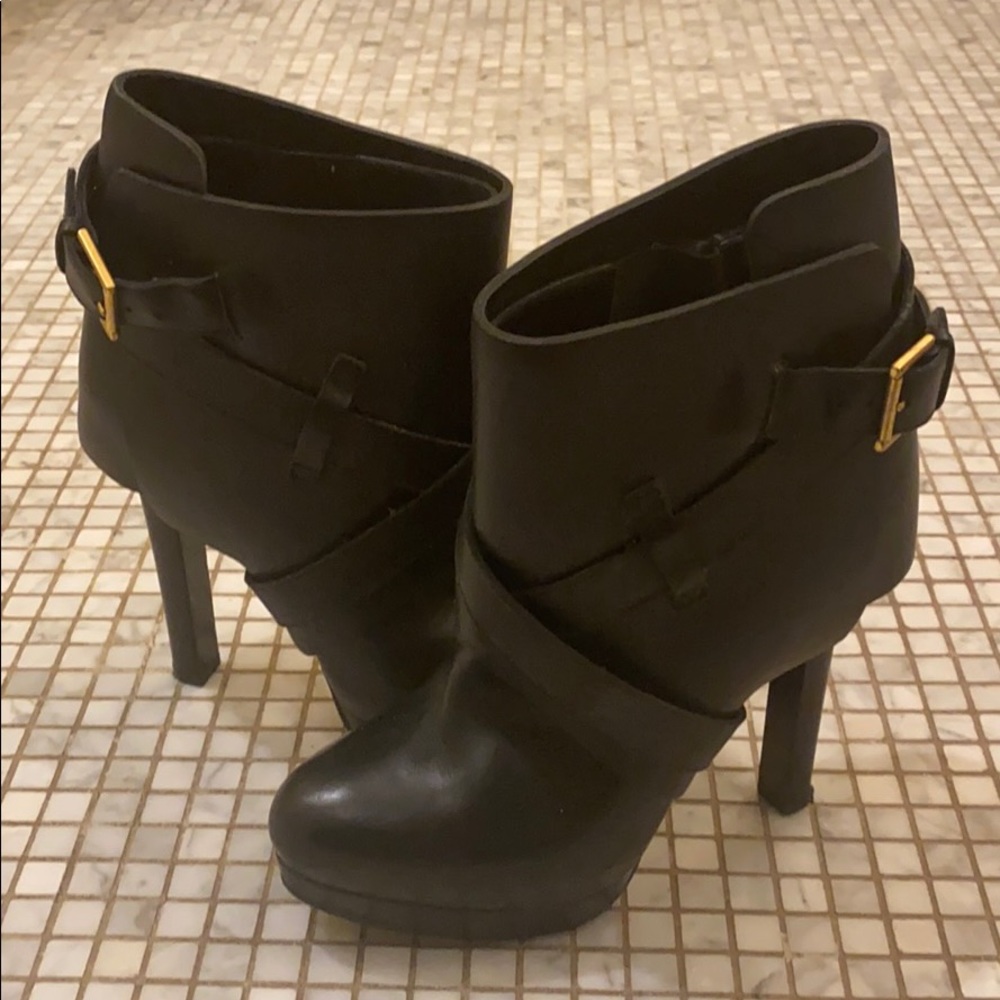 Alexander McQueen Black Bootie sz. 37.5